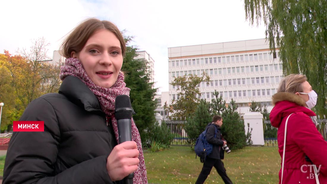 «Всё в порядке, девочки, просто давайте пойдём назад». Ксения Худолей о том, что происходило на улицах Минска 24 октября-34