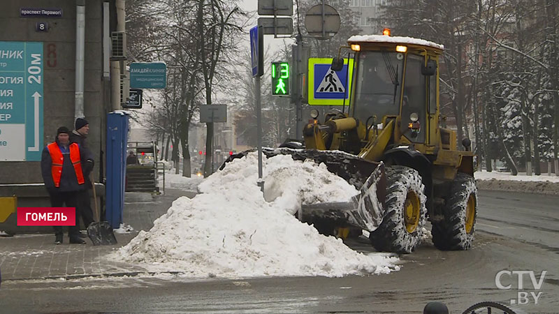 О погоде в цифрах. Уровень снежного покрова в Гомеле в три раза превысил среднестатистические показатели -16